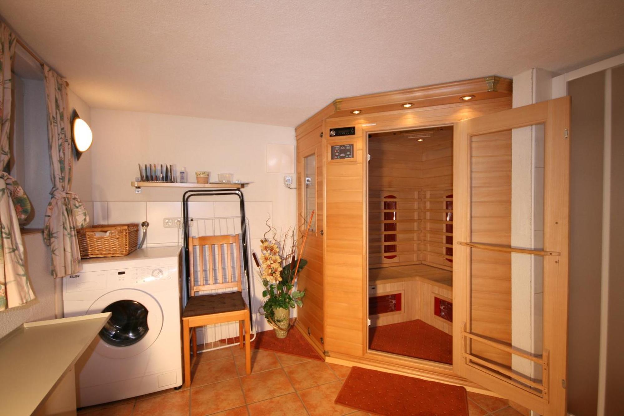 Ferienhaus Christine Taxenbach Bagian luar foto